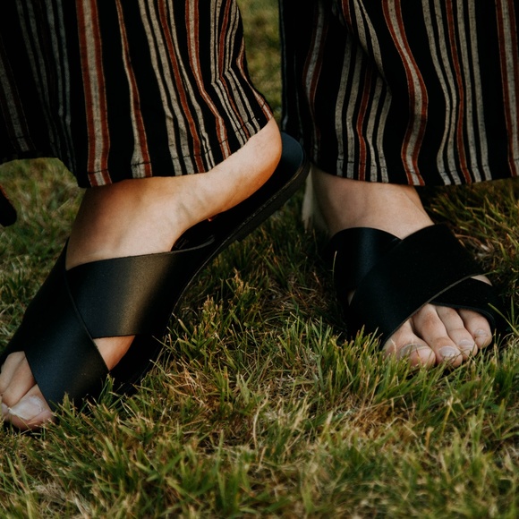 total relaxation slide sandal seychelles